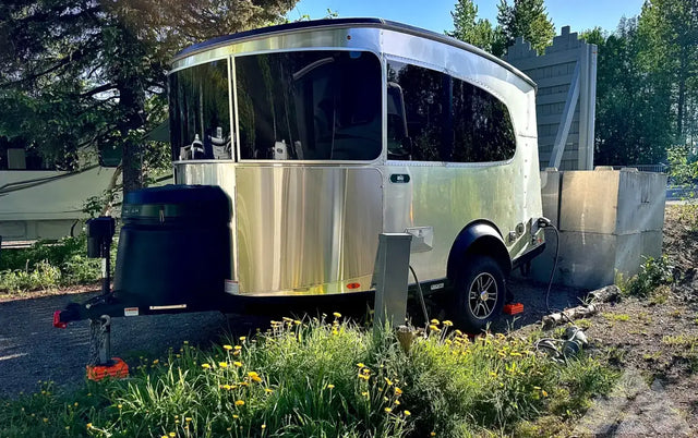 Airstream 16x REI Special Edition — photo 3