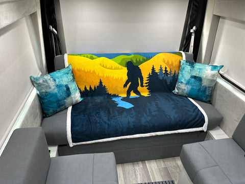 Big Fun "Bigfoot"! Easy to Use, Festival/Pet Friendly, Bonus Miles! overland rental