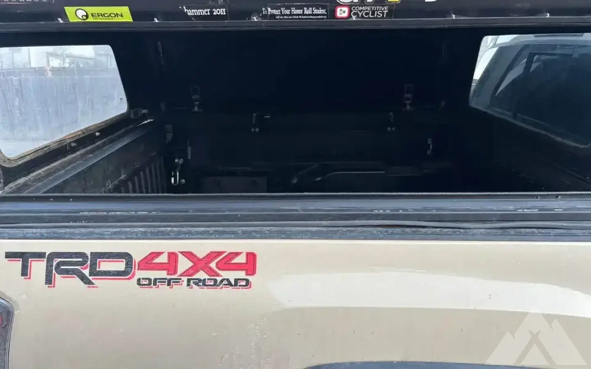 Alu cab camper shell for Toyota Tacoma — used for sale in Aurora, CO (photo 5) — photo 5