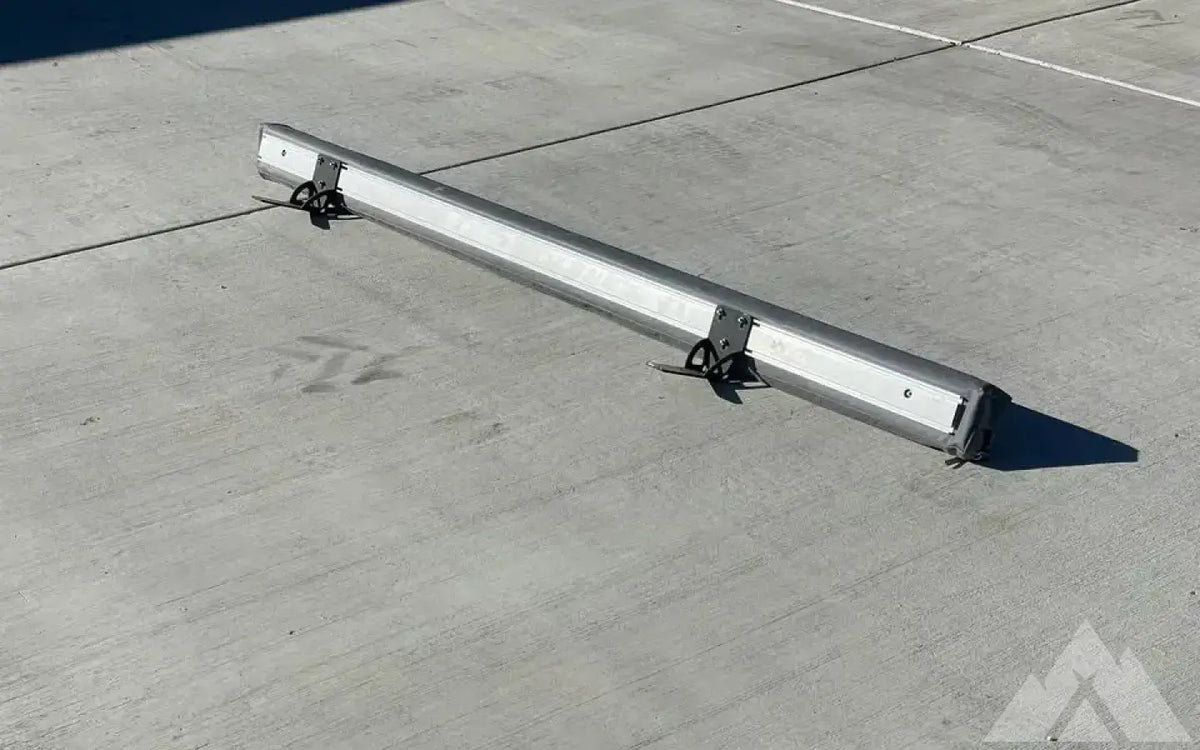 ARB 4WD Awning 2m/6.5ft Length with Brackets — used camp awnings for sale (photo 2) — photo 2
