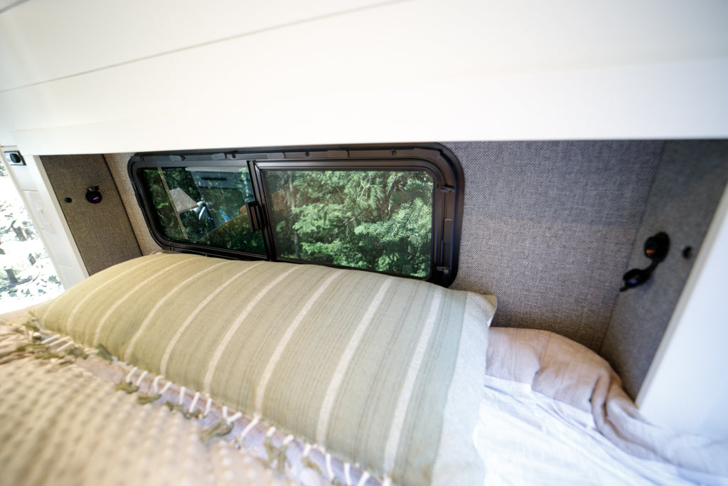 Blue Pheonix - Brand new Mercedes 4x4 Camper Van