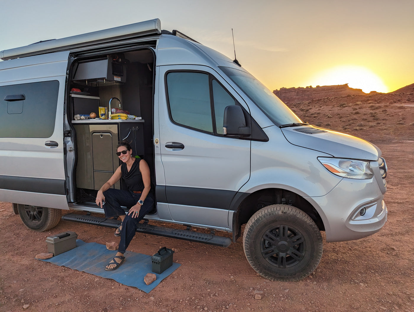 Galloping Gertie 2022 4x4 Mercedes Sprinter — photo 1
