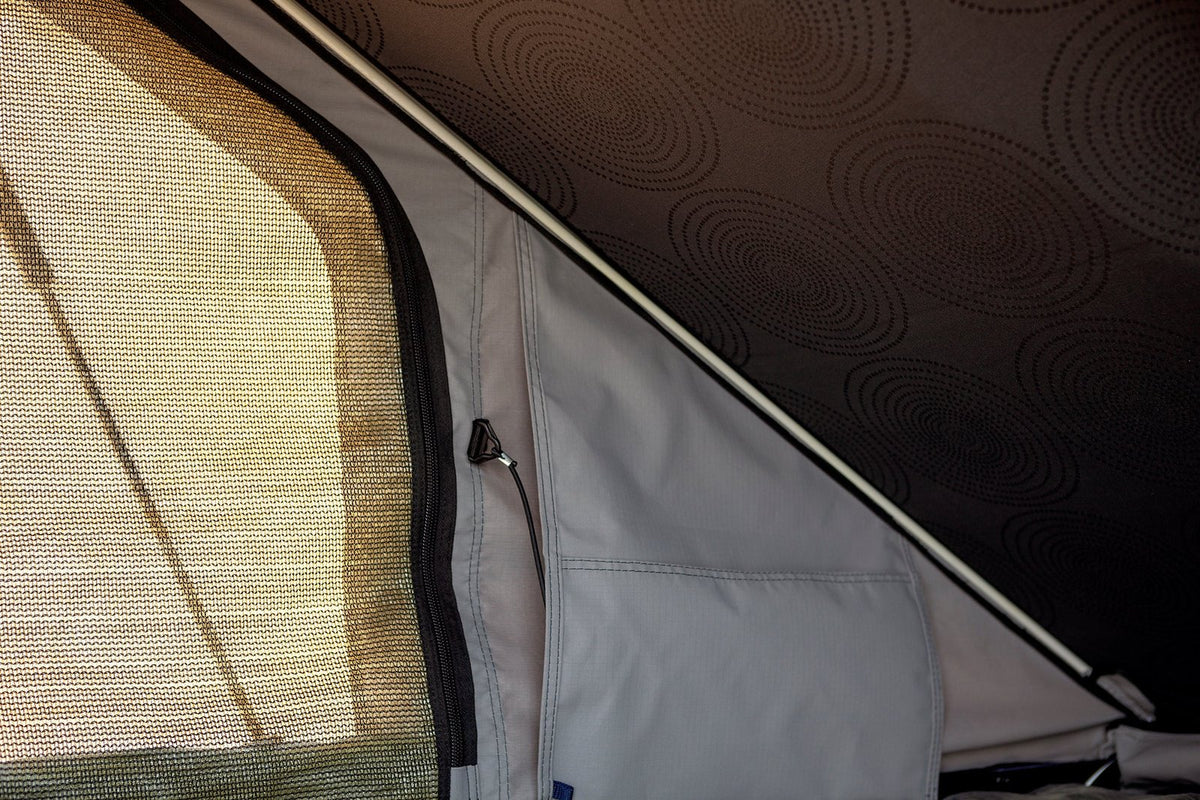 Blade Hard Shell Roof Top Tent — Equipt Expedition Outfitters (photo 11) — photo 11