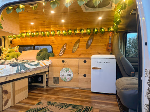 The Island Hopper - Tropical Oasis W/ Tons of Solar Power! overland rental
