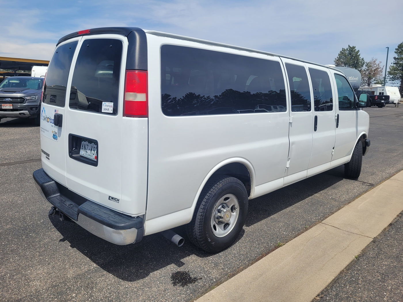 White Switchbaak van rental in Colorado, a versatile choice for your next RV rental adventure. — photo 2