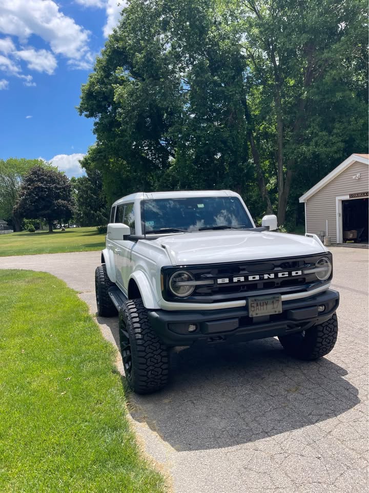 2025 Ford Bronco in Franklin, MA (photo 3) — photo 3