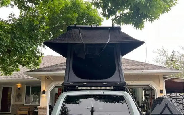 Brand new Two Tone lightest aluminum rooftop tent — photo 3