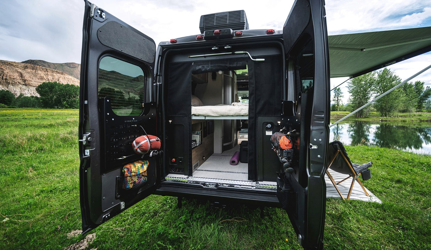 Luxury 2024 Airstream Rangeline “Lama Lo” – Pop-Top Class B Van