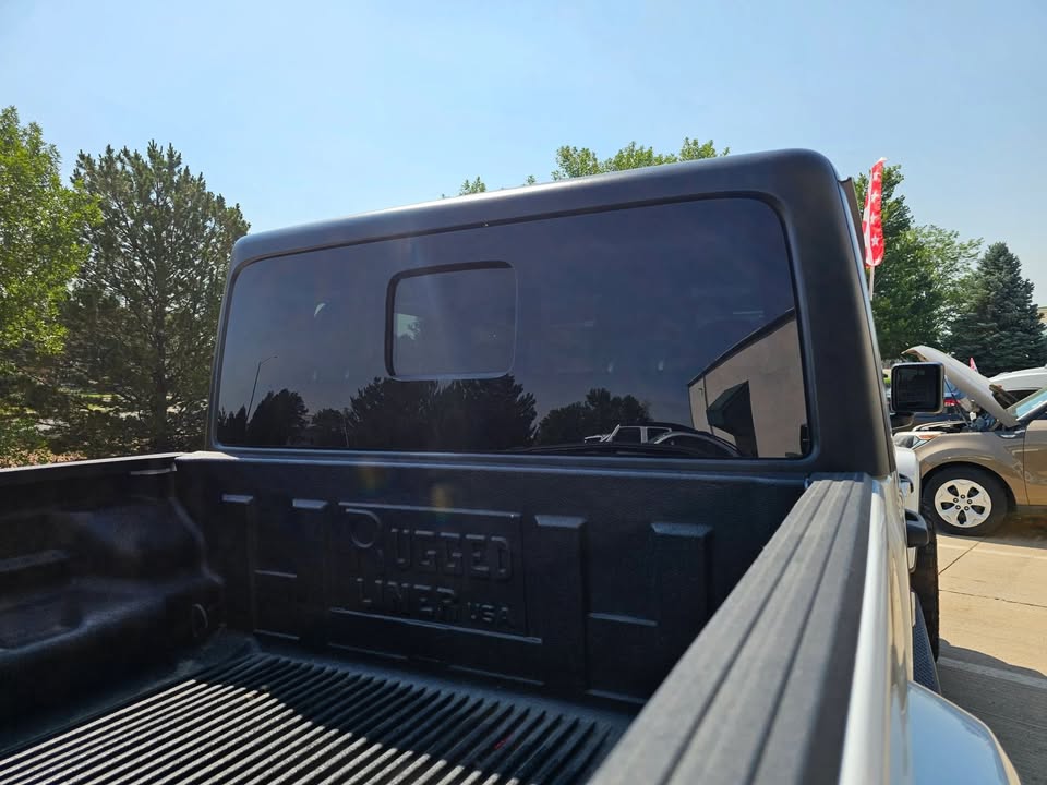 2023 Jeep Gladiator in Longmont, CO (photo 5) — photo 5