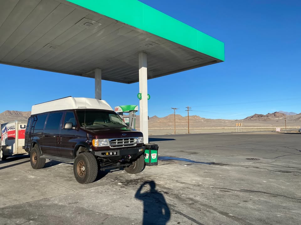 2001 Ford e350 ext body w/ 7.3l diesel, 4x4, & pop-top in San Rafael, CA (photo 5) — photo 5