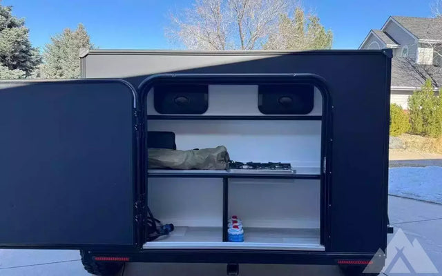 Camper Trailer RV for Hiking for Cabin — photo 3