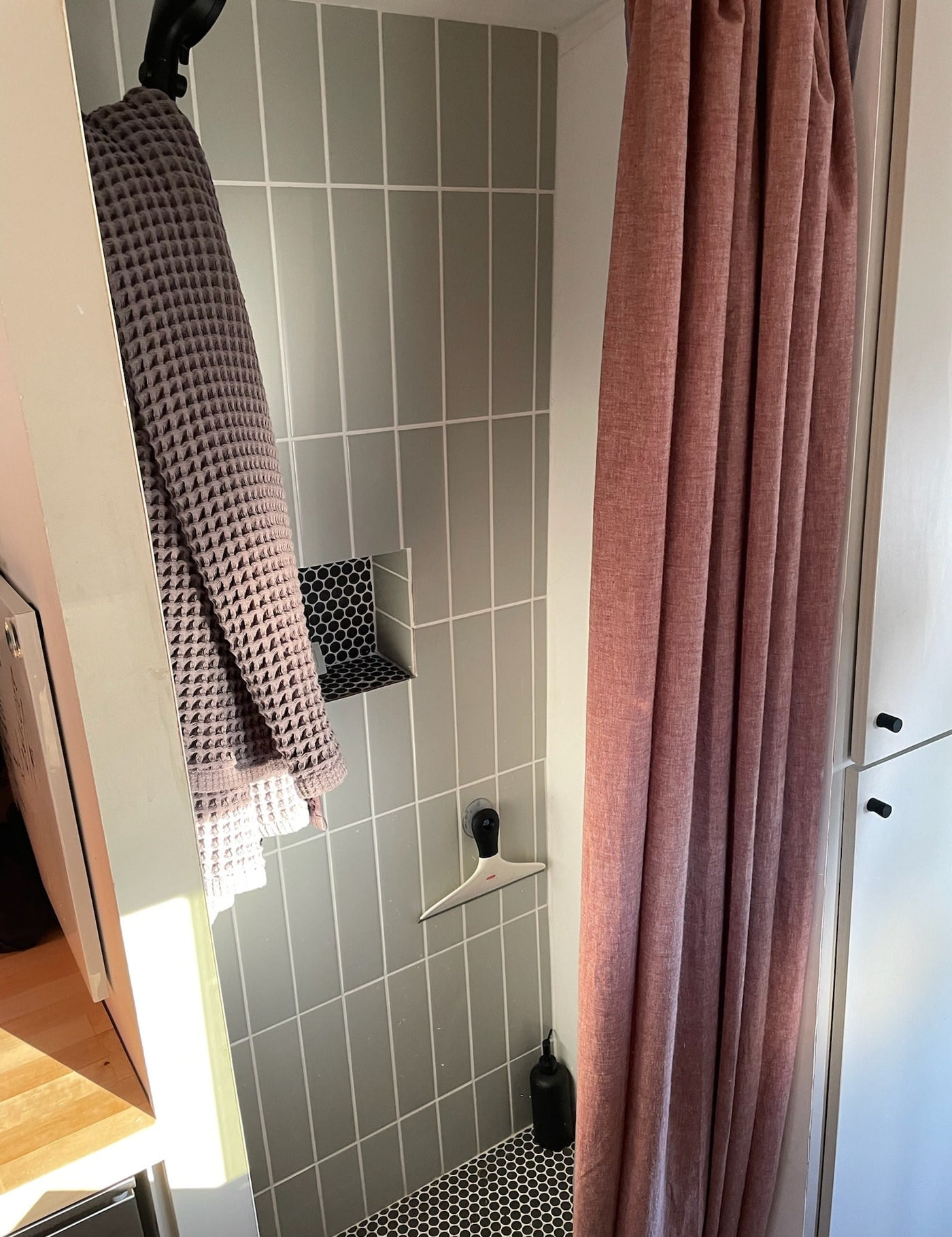 Vanlife Ready Off-Grid Home! High-Roof Ford Transit — photo 6