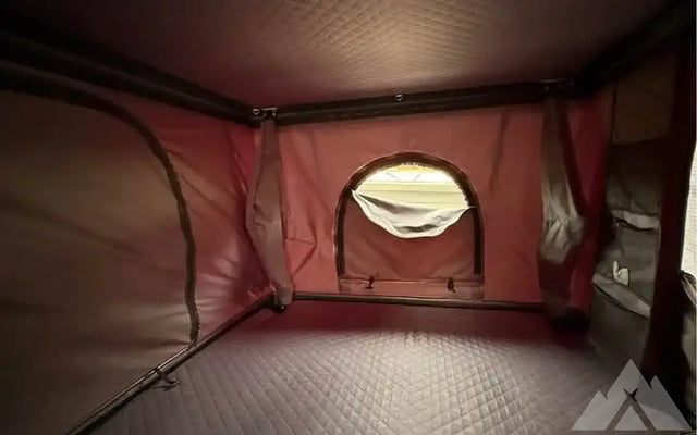 CVT Mt st Helen’s hard shell rooftop tent — photo 3
