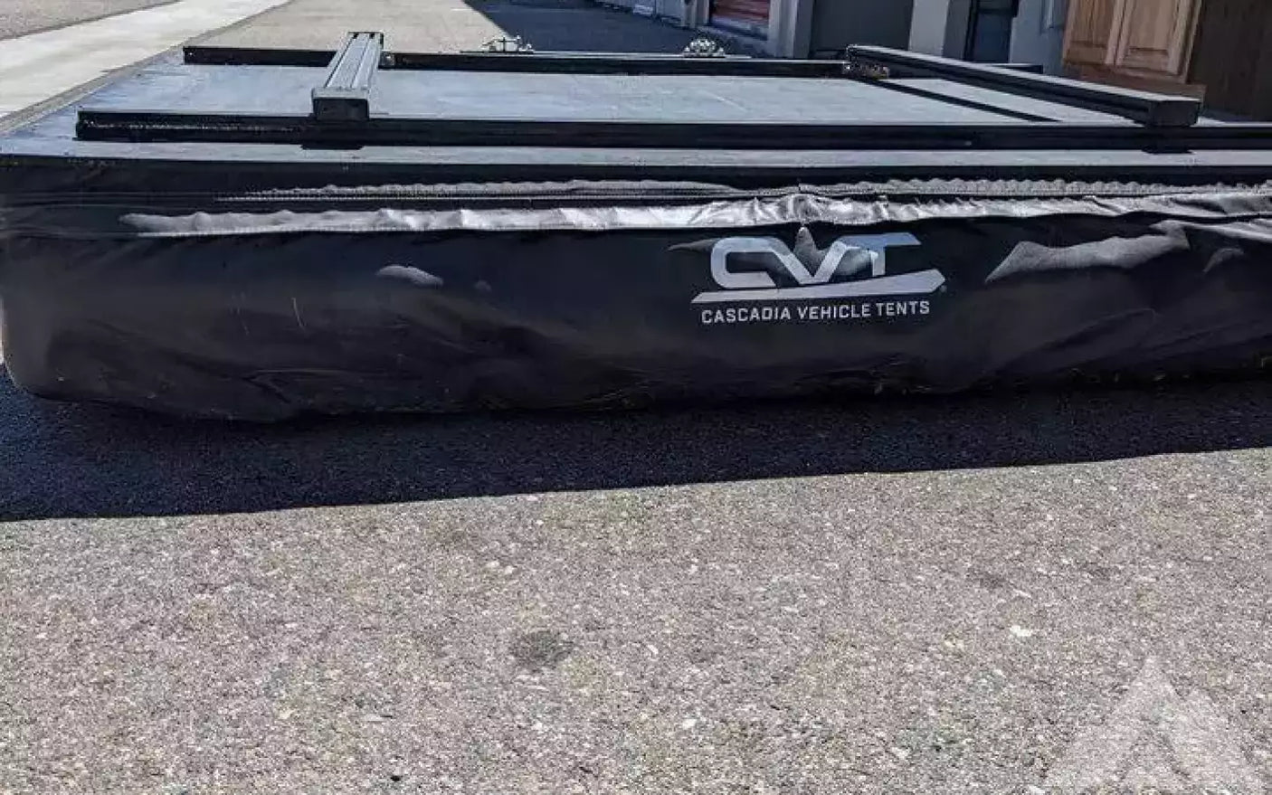 CVT Roof Top tent — used rooftop tents for sale (photo 3)
