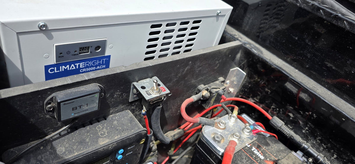 2019 Boreas MXT, ICECO dual-zone fridge/freezer and climate controls — photo 18