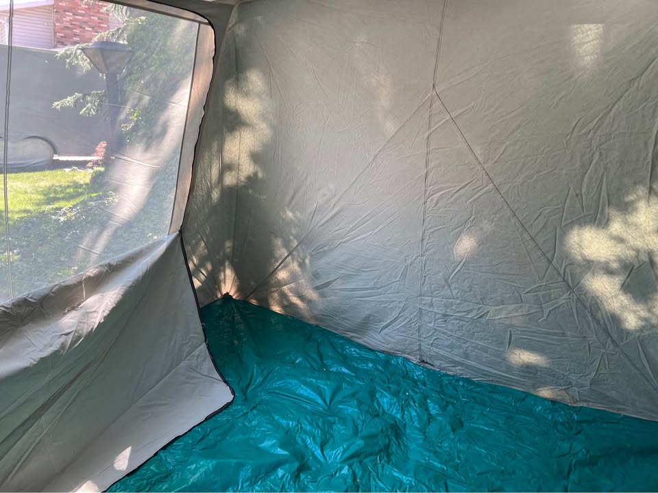 Vintage Springbar Family Traveler 9110 Tent in Salt Lake City, UT (photo 9) — photo 9