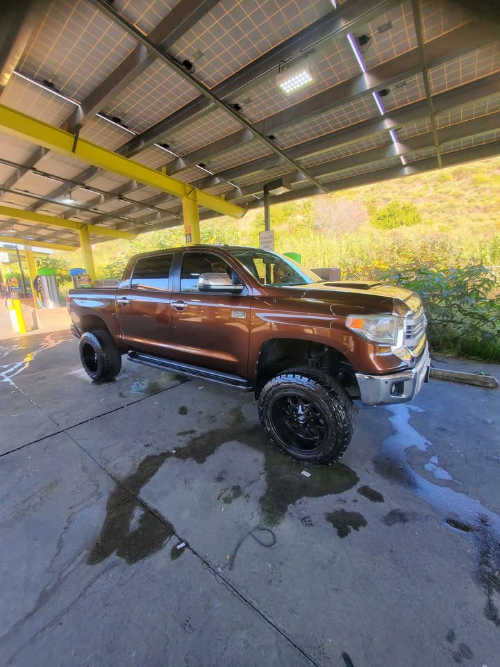 2014 Toyota Tundra Double Cab · Pickup 4D 6 1/2 ft in San Diego, CA (photo 1) — photo 1