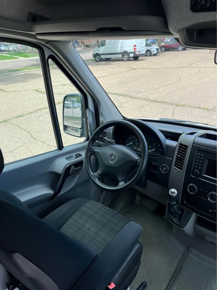 2018 Mercedes-Benz sprinter 2500 high roof 170” 4x4 in Denver, CO (photo 7)