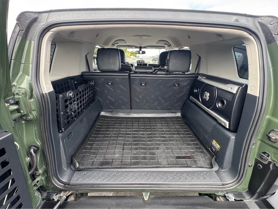 2014 Toyota FJ Cruiser in San Diego, CA (photo 6)