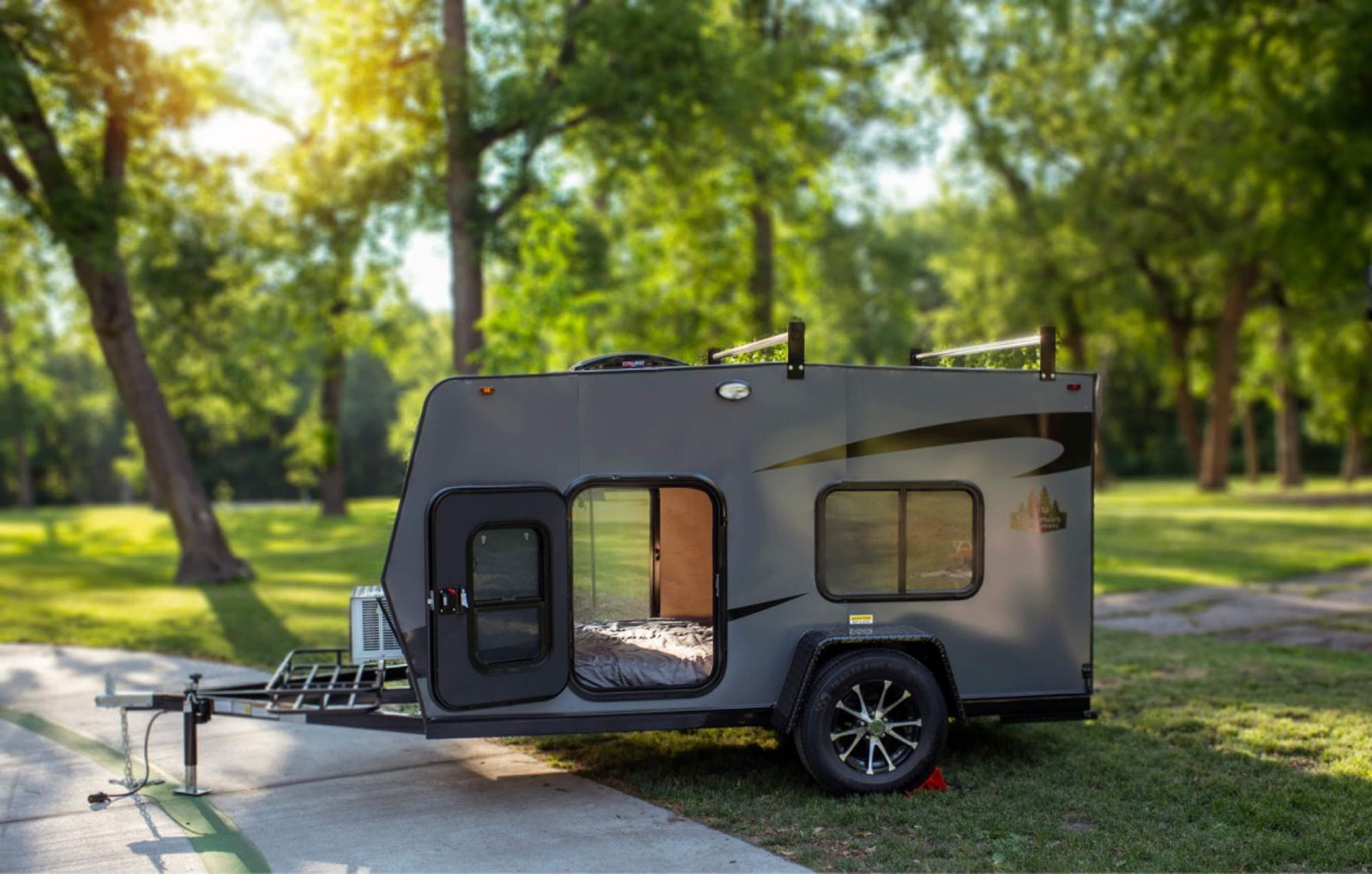 perfect for your next outdoor camping adventure.|A modern