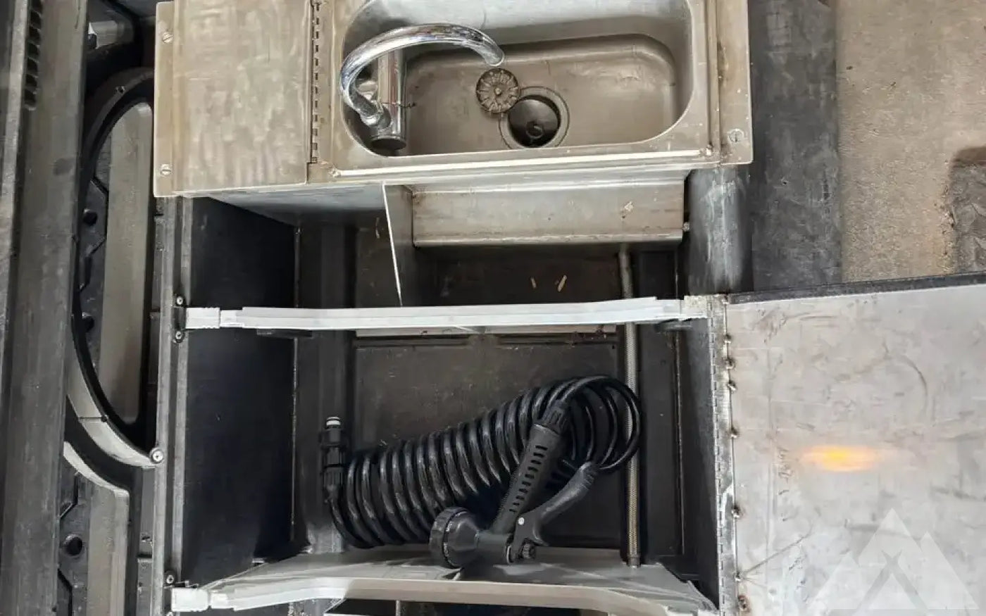 Decked Drawer System — used drawer systems for sale (photo 3) — photo 3