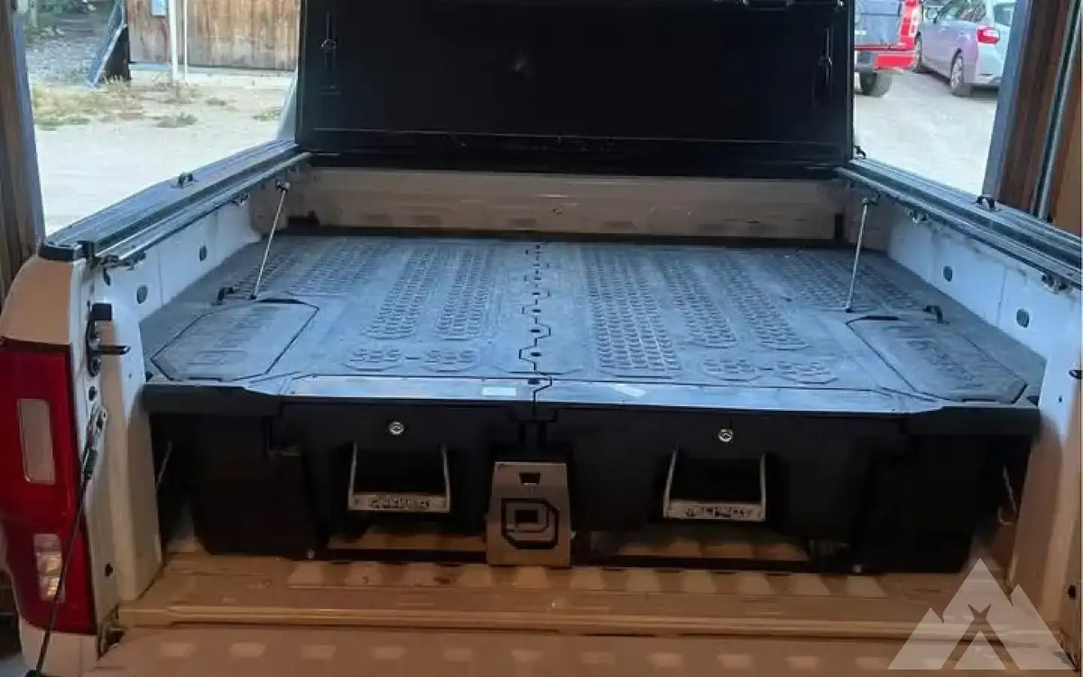 Decked drawer system — used drawer systems for sale (photo 2) — photo 2