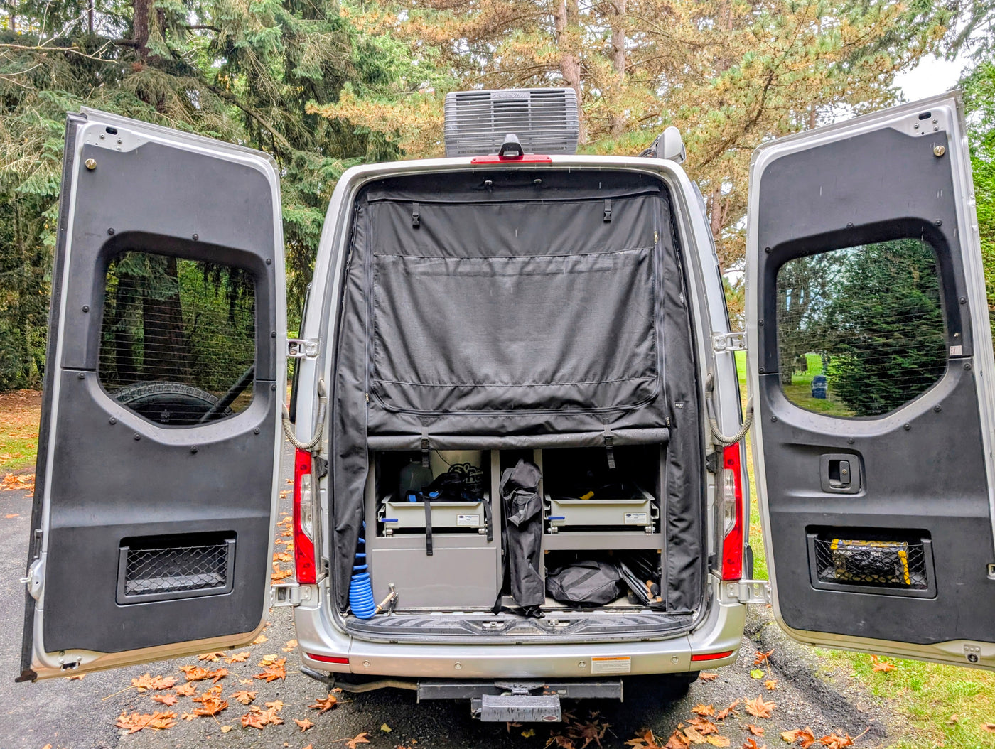 Galloping Gertie 2022 4x4 Mercedes Sprinter — photo 8