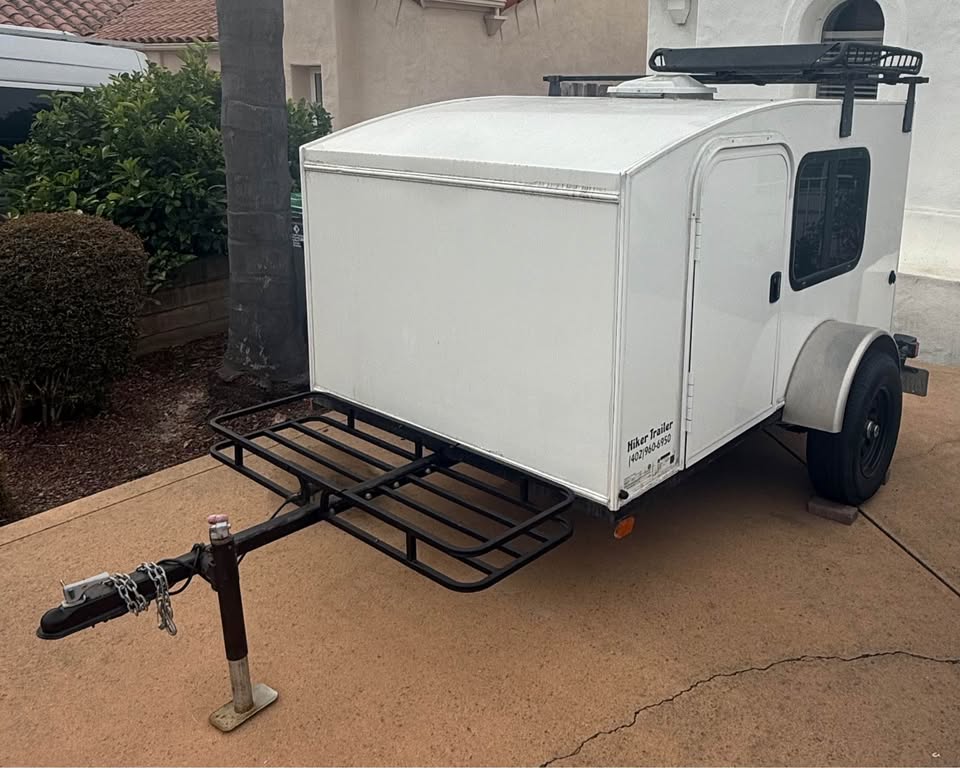 Hiker Trailer cargo trailer with roof rack and front cargo carrier — photo 3