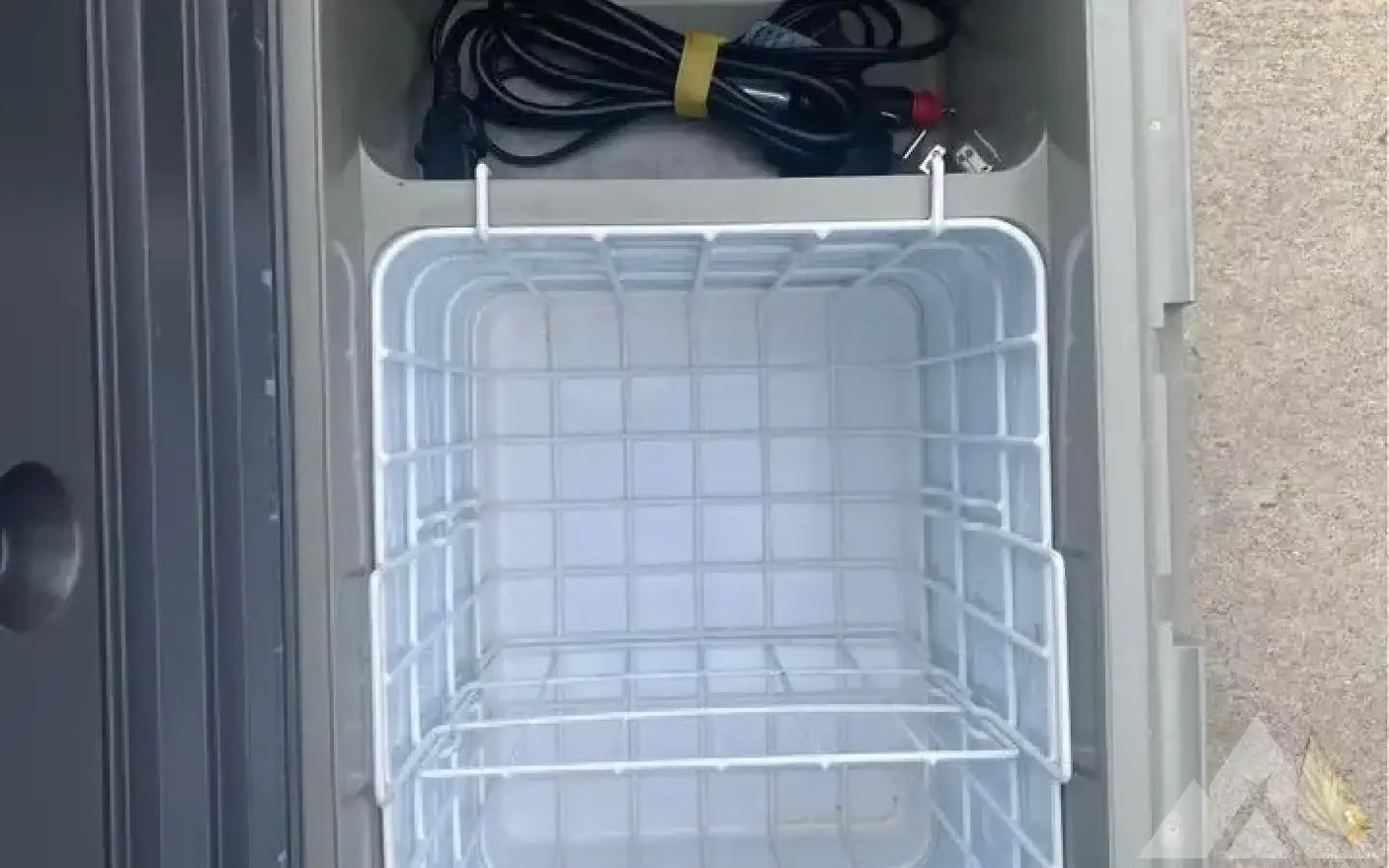 Dometic CF-50 — used coolers & fridges for sale (photo 4)