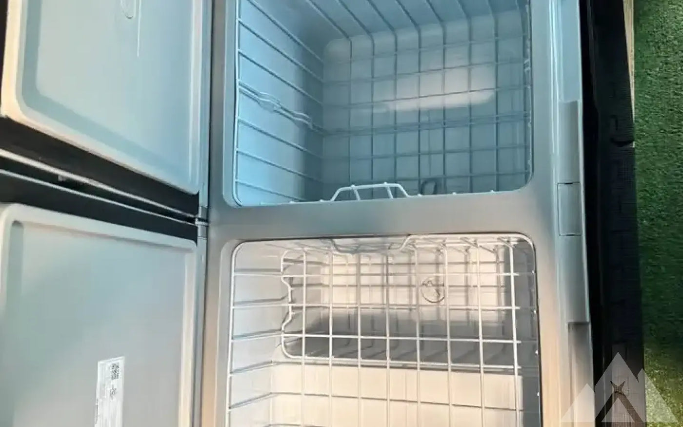 DOMETIC CFX 3 95 qt — used coolers & fridges for sale (photo 3) — photo 3