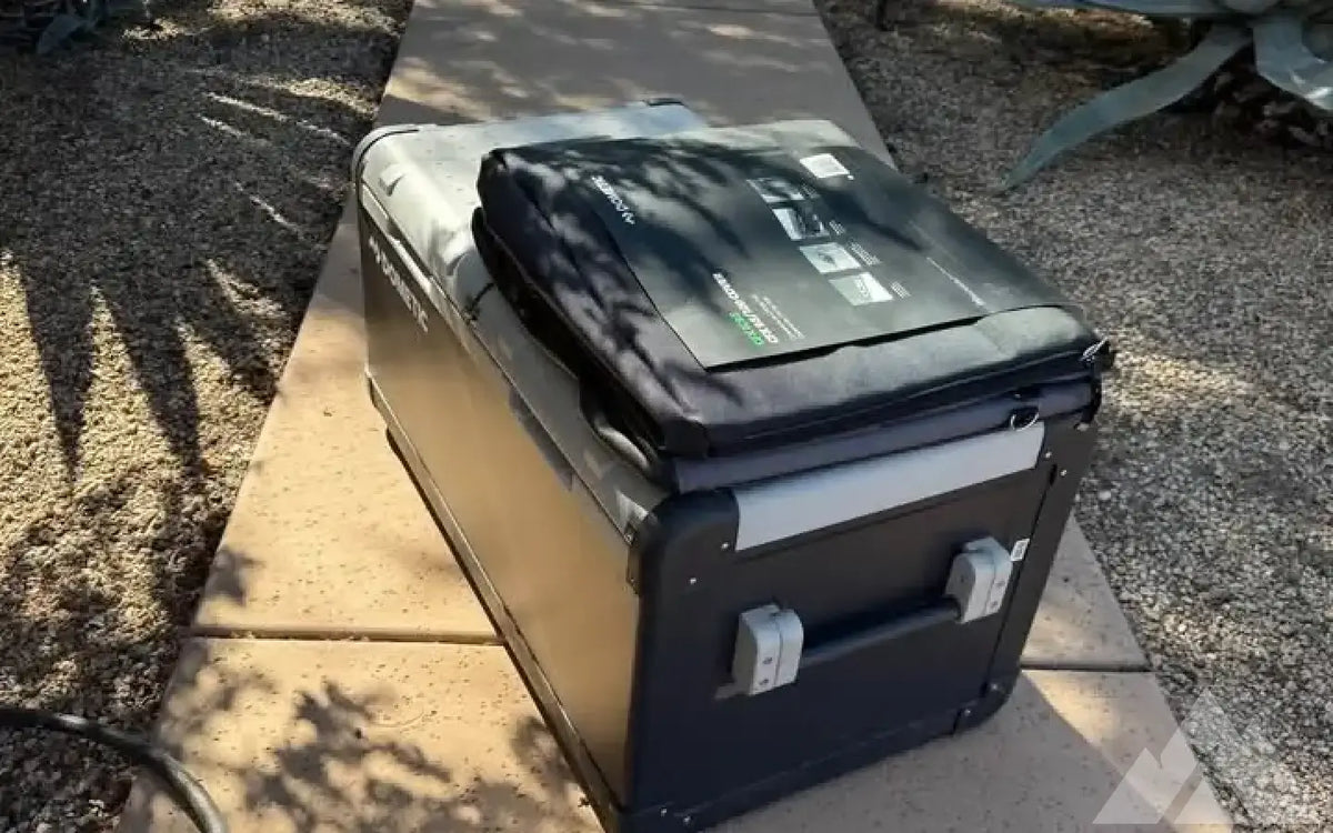 Dometic CFX 95DZW Portable Fridge/Freezer 85L — used coolers & fridges for sale (photo 2) — photo 2