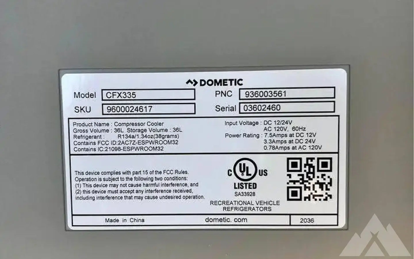 Dometic CFX3 35L 12v Fridge/Freezer — used coolers & fridges for sale (photo 5)