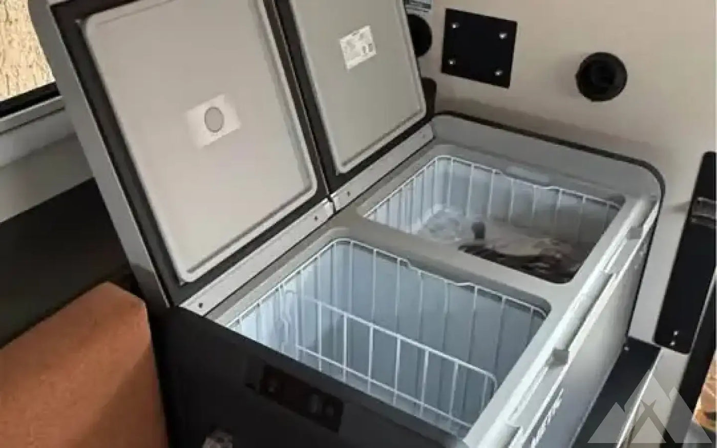 Dometic CFX3 75 Electric Fridge — new coolers & fridges for sale (photo 5) — photo 5