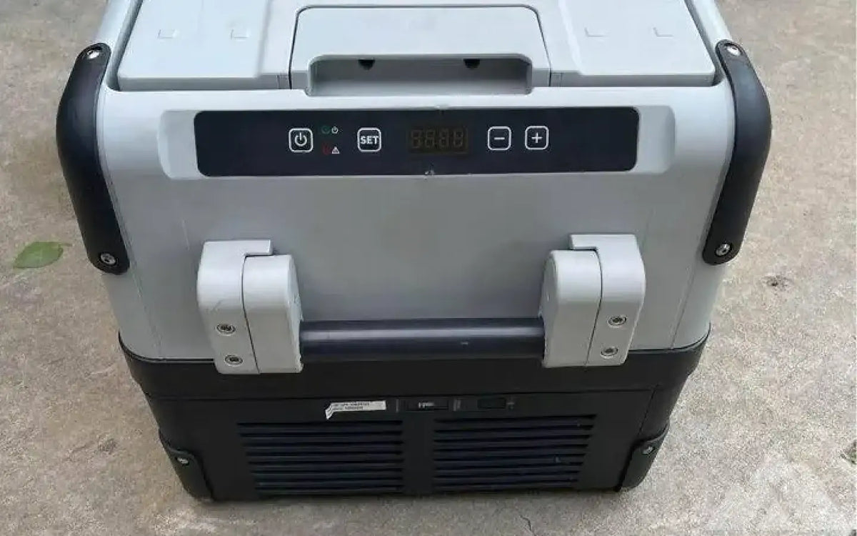 Dometic Fridge CFX35W — used coolers & fridges for sale (photo 2) — photo 2