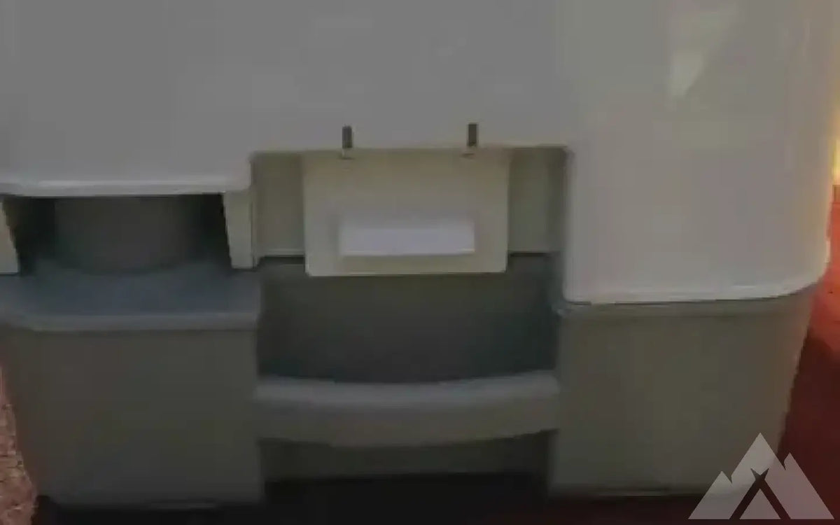 Dometic Portable Toilet RV — used showers & toilets for sale (photo 5) — photo 5