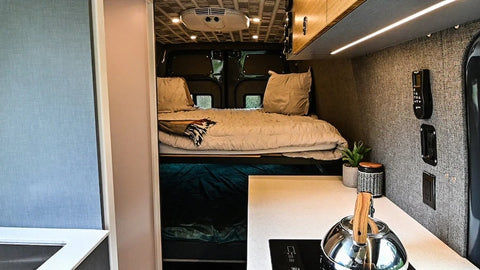 Lucky overland rental