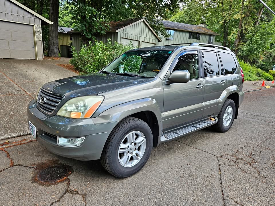2006 Lexus gx470 in Lake Oswego, OR (photo 1) — photo 1