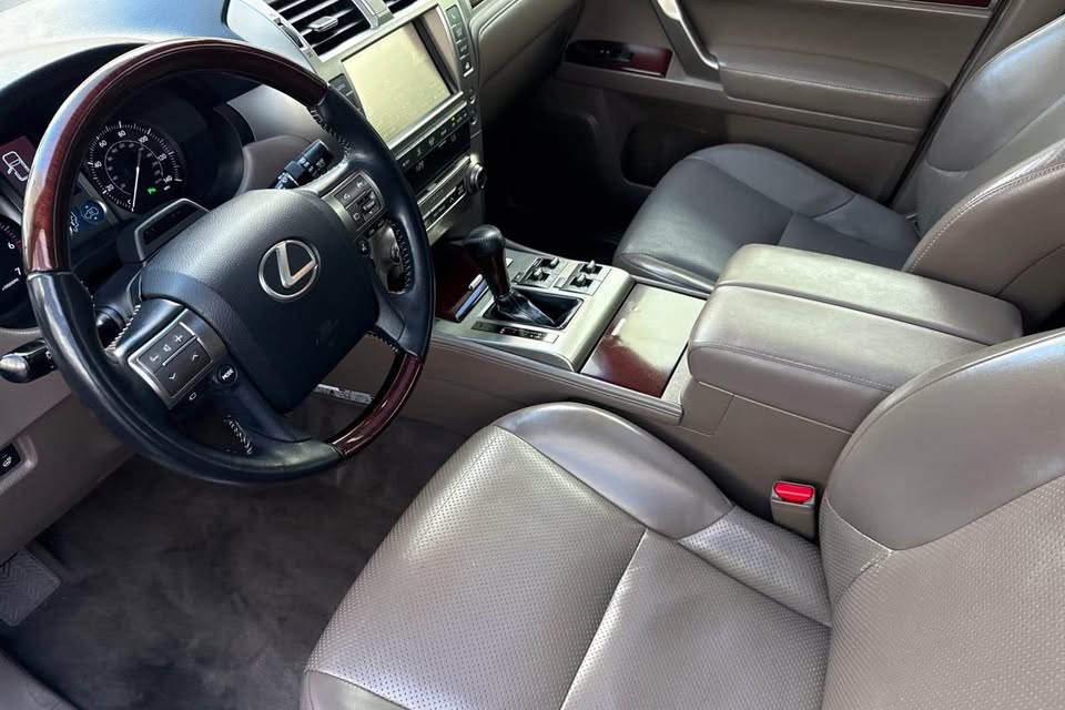 2019 Lexus GX · GX 460 Luxury Sport Utility 4D in Boise, ID (photo 10) — photo 10