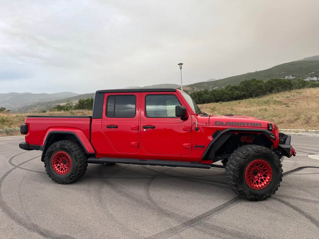 2021 Jeep Gladiator — photo 3