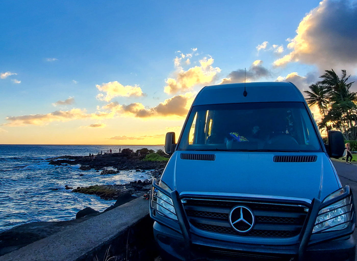 "Big Blue" - Custom Vintage Mercedes Campervan! — photo 11