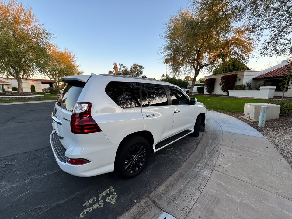 2022 Lexus gx460 — photo 8