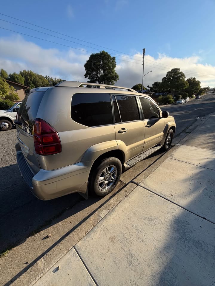 2003 Lexus GX · GX 470 Sport Utility 4D in Pinole, CA (photo 7) — photo 7