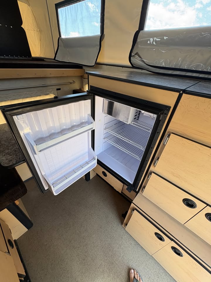 For sale 2017 Four Wheel Camper, Fleet model (loaded) - Denver in Denver, CO (photo 5) — photo 5