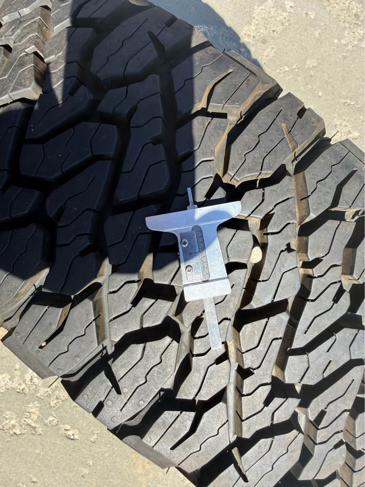 BFGoodrich KO3 LT275/70R18 Tire Load Range E in Boise, ID (photo 5)