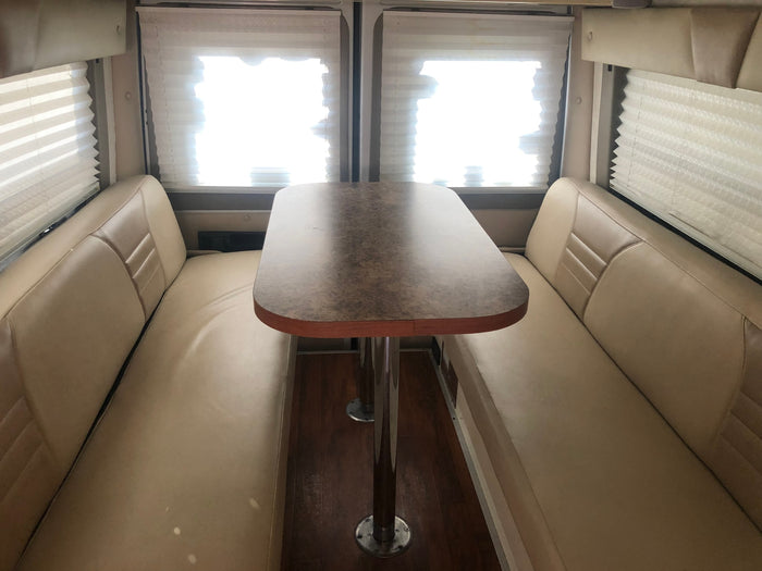 2006 Gulf Stream Vista Cruiser, Clean and Functional, Great for 1-2 People