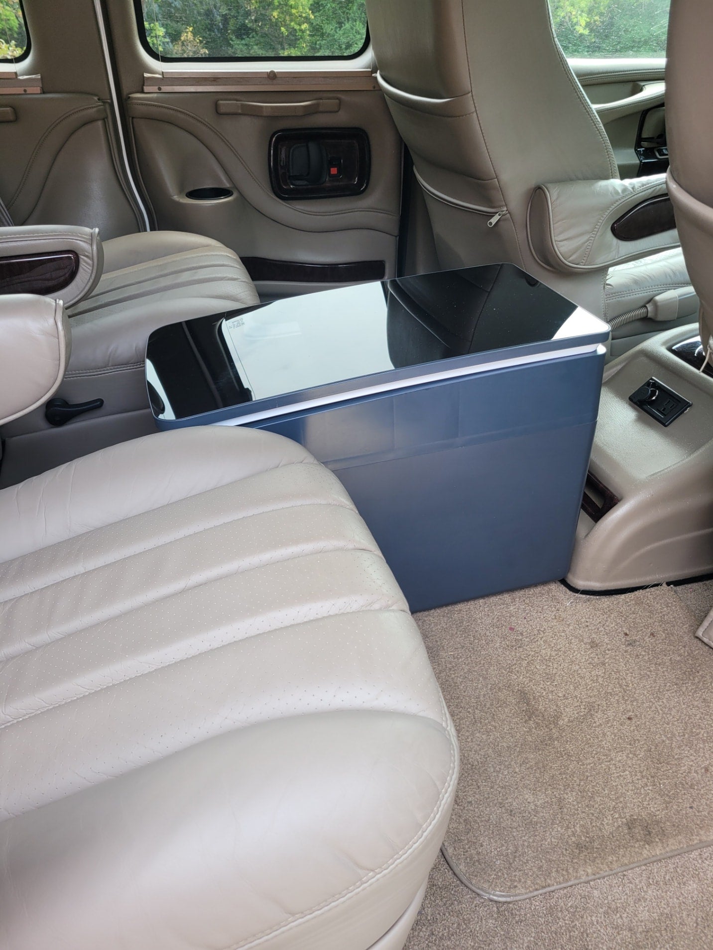 overhead entertainment system