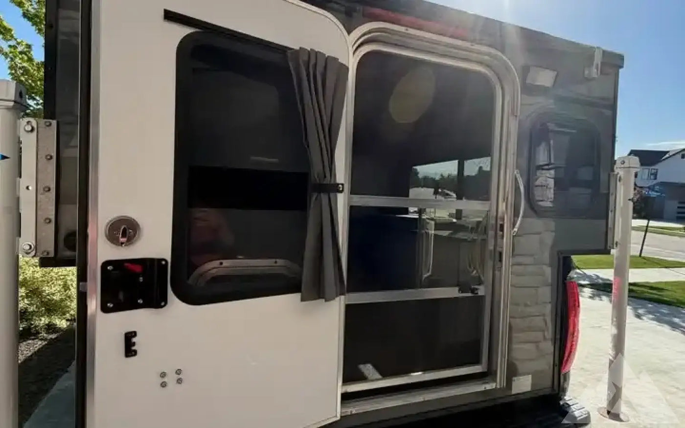 Four Wheel Camper HAWK — used for sale in Eagle, ID (photo 7) — photo 7