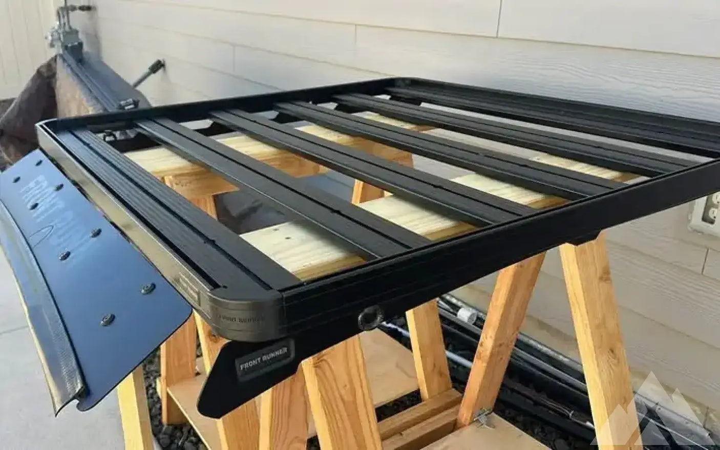 Front Runner roof rack Tacoma slimline ll — used racks for sale (photo 2)