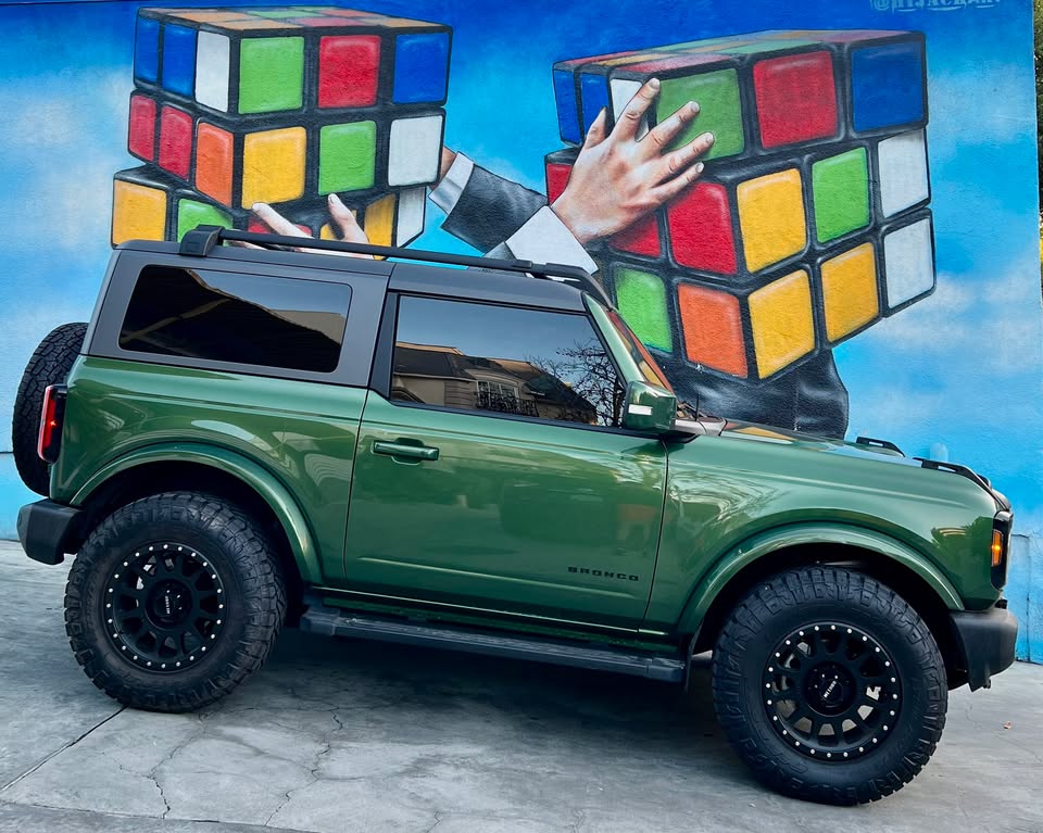 2022 Ford bronco outerbanks 2 door in Emeryville, CA (photo 2)