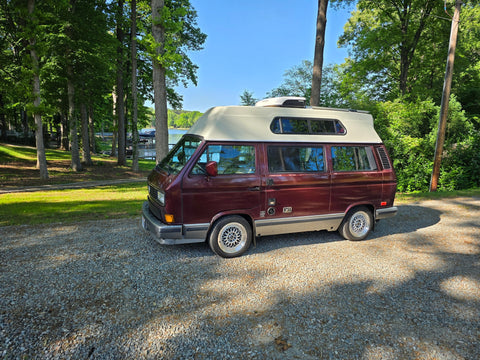 "Ruby" A 1990 Automatic Volkswagen Vanagon Adventurewagen overland rental